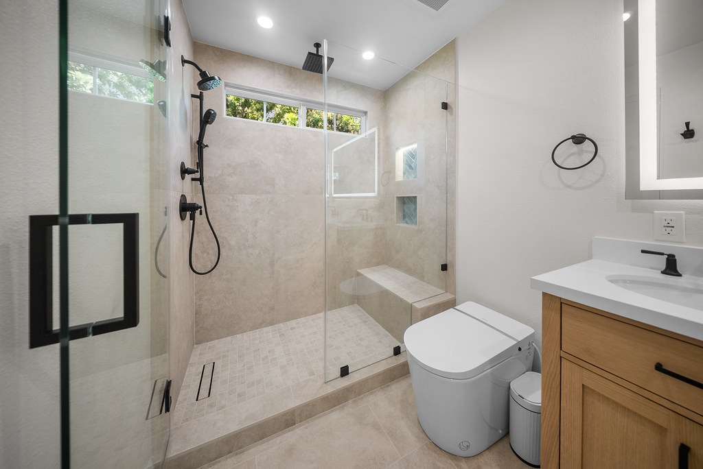 agoura-hills-bathroom-remodel-image-1