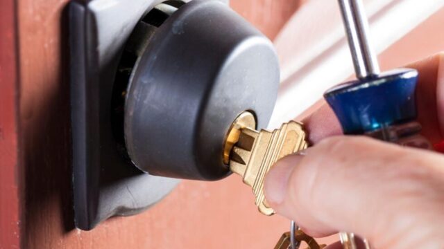 emergency-locksmith-alexandria-va-980×980-1