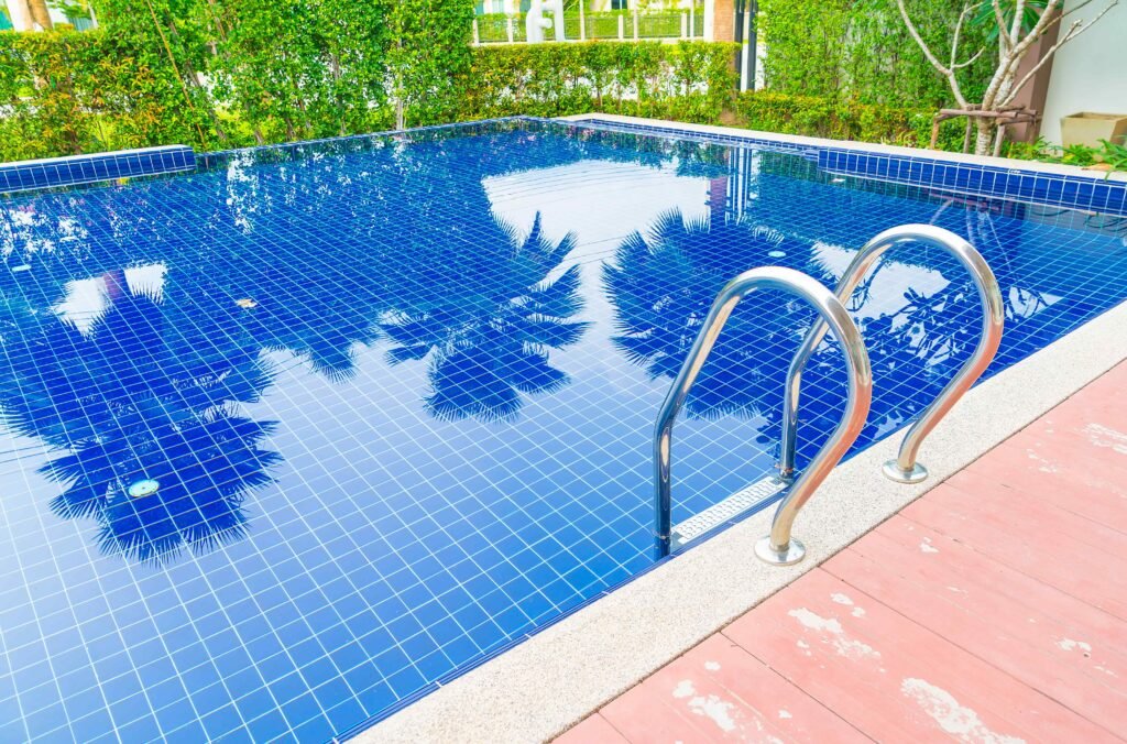 stair-swimming-pool-beautiful-luxury-hotel-pool-resort-2