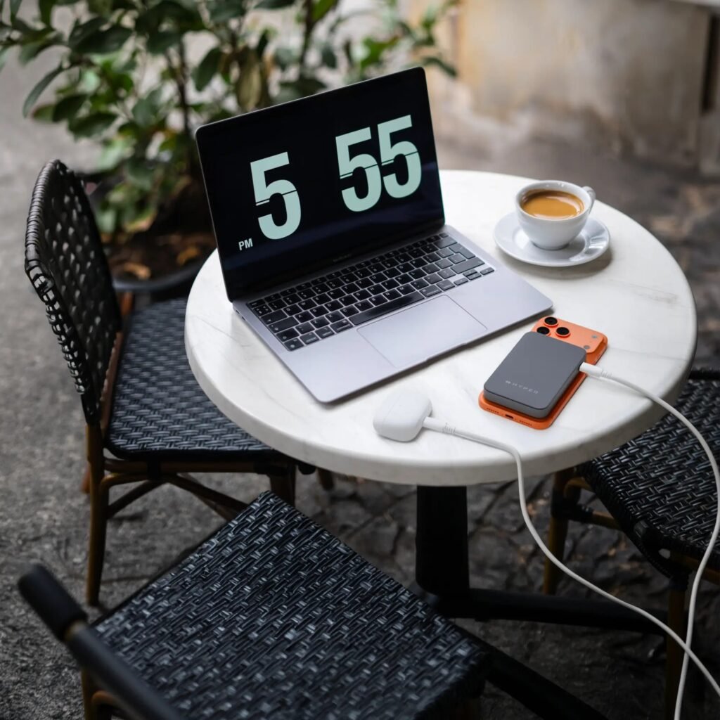 hyper-wireless-charger